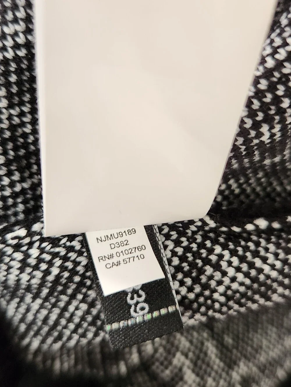 Kate Spade Black & White Plaid Puff Short Sleeve Wool Blend Sweater Sz Medium